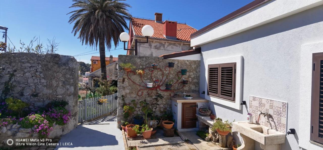 Guesthouse Palma Mali Lošinj Exteriér fotografie